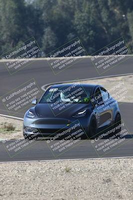 media/Nov-08-2025-Speed Ventures (Sat) [[1c7a6332f5]]/TC B/Session 1 (Turn 3)/